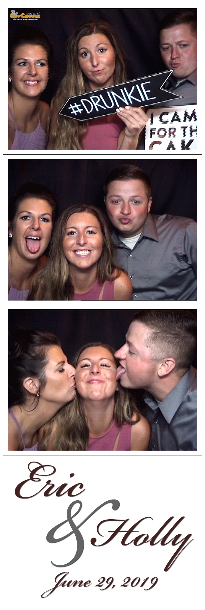 Kleiner wedding  | View more photos from the event at gallery.saycheesephotobooth.com/u/SayCheesePhotoBooth/Kleiner-wedding