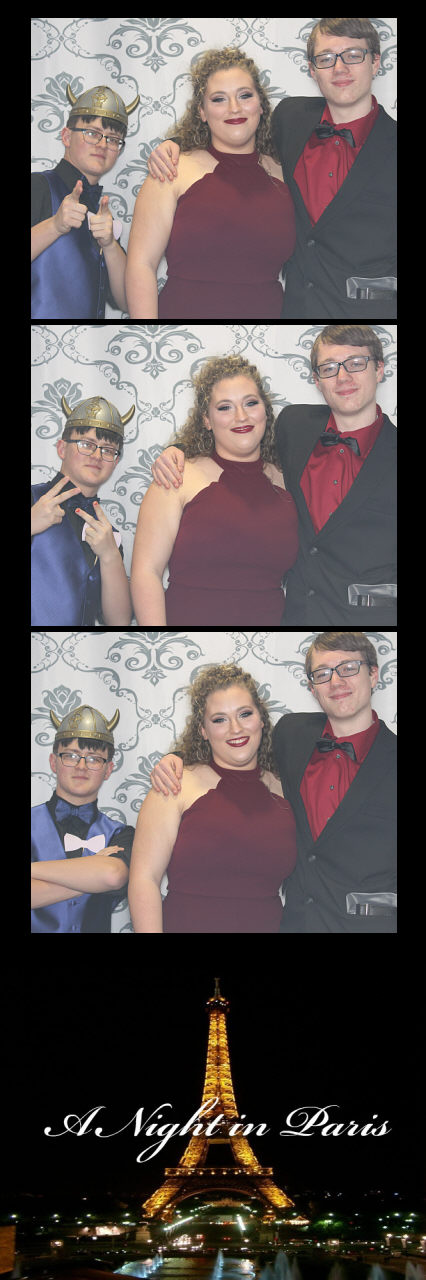 Lakota East Prom 2019 | View more photos from the event at gallery.saycheesephotobooth.com/u/SayCheesePhotoBooth/Lakota-East-Prom-2019
