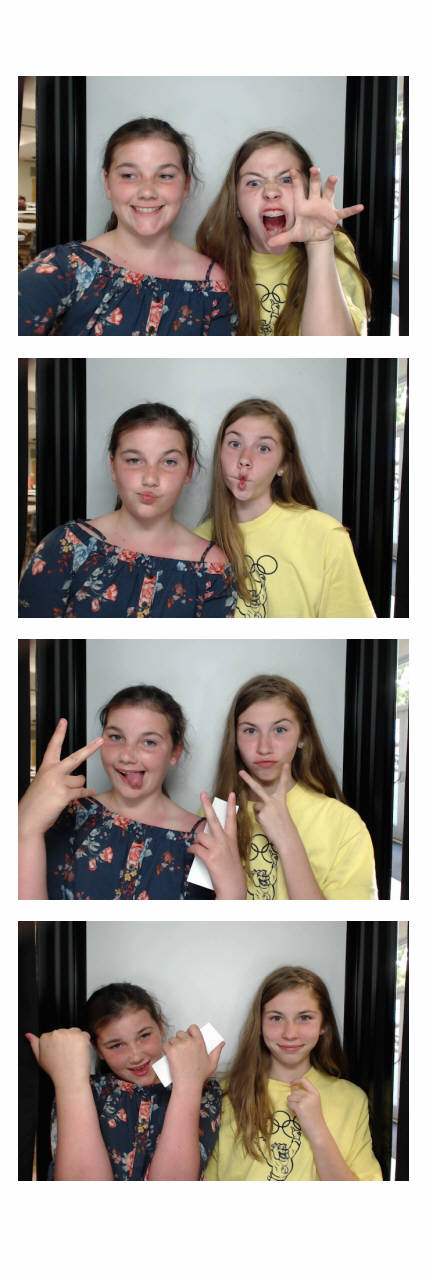 MacKenzie's Grad Party  | View more photos from the event at gallery.saycheesephotobooth.com/u/SayCheesePhotoBooth/MacKenzies-Grad-Party