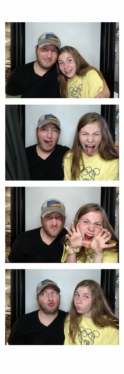 MacKenzie's Grad Party  | View more photos from the event at gallery.saycheesephotobooth.com/u/SayCheesePhotoBooth/MacKenzies-Grad-Party