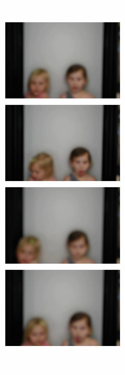 MacKenzie's Grad Party  | View more photos from the event at gallery.saycheesephotobooth.com/u/SayCheesePhotoBooth/MacKenzies-Grad-Party