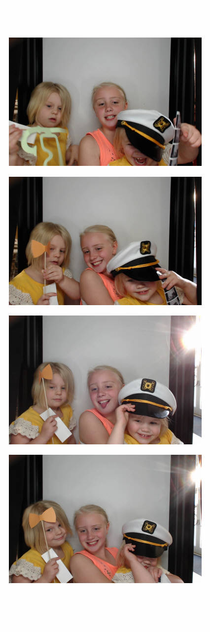MacKenzie's Grad Party  | View more photos from the event at gallery.saycheesephotobooth.com/u/SayCheesePhotoBooth/MacKenzies-Grad-Party