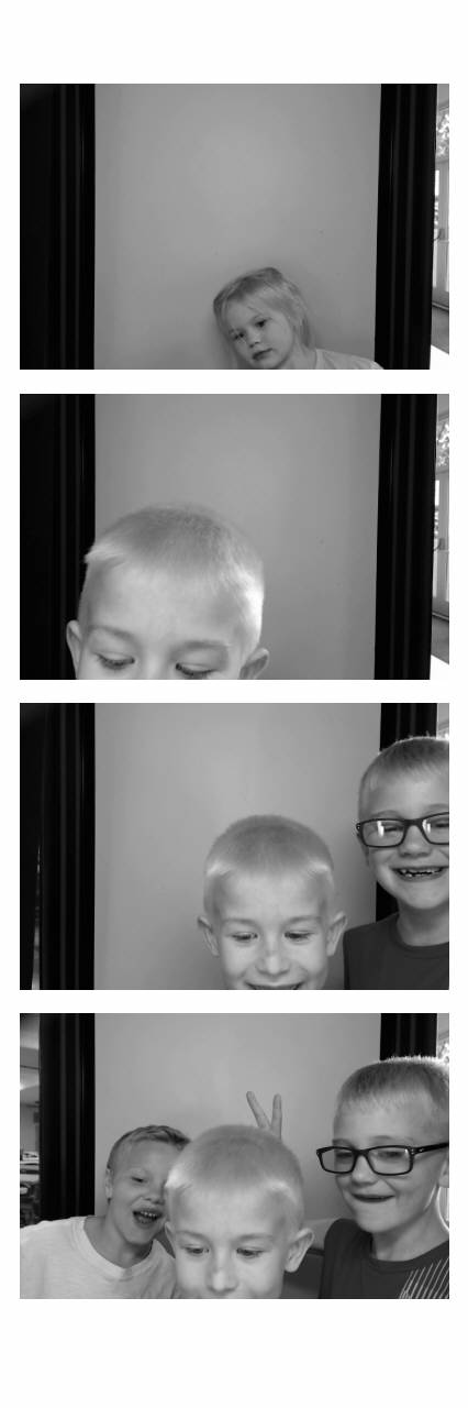 MacKenzie's Grad Party  | View more photos from the event at gallery.saycheesephotobooth.com/u/SayCheesePhotoBooth/MacKenzies-Grad-Party