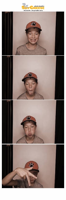 Makenna's Graduation Party  | View more photos from the event at gallery.saycheesephotobooth.com/u/SayCheesePhotoBooth/Makennas-Graduation-Party