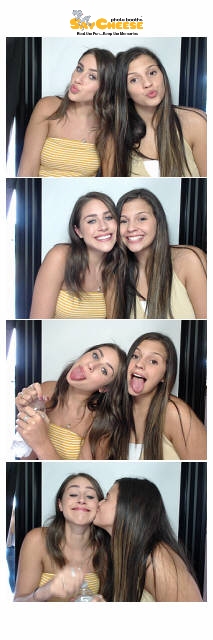 Makenna's Graduation Party  | View more photos from the event at gallery.saycheesephotobooth.com/u/SayCheesePhotoBooth/Makennas-Graduation-Party