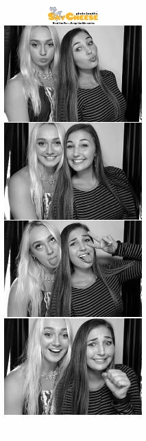 Makenna's Graduation Party  | View more photos from the event at gallery.saycheesephotobooth.com/u/SayCheesePhotoBooth/Makennas-Graduation-Party