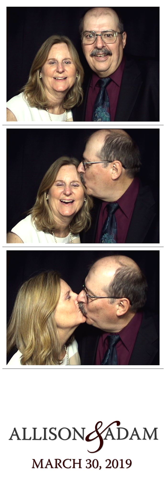 Mueller wedding  | View more photos from the event at gallery.saycheesephotobooth.com/u/SayCheesePhotoBooth/Mueller-wedding