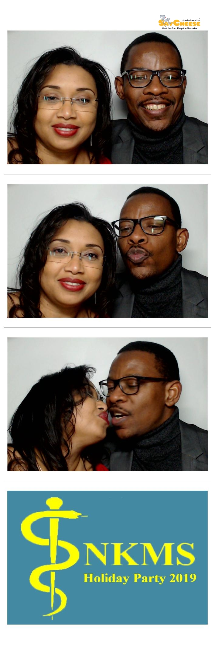 NKMS Holiday Party  | View more photos from the event at gallery.saycheesephotobooth.com/u/SayCheesePhotoBooth/NKMS-Holiday-Party