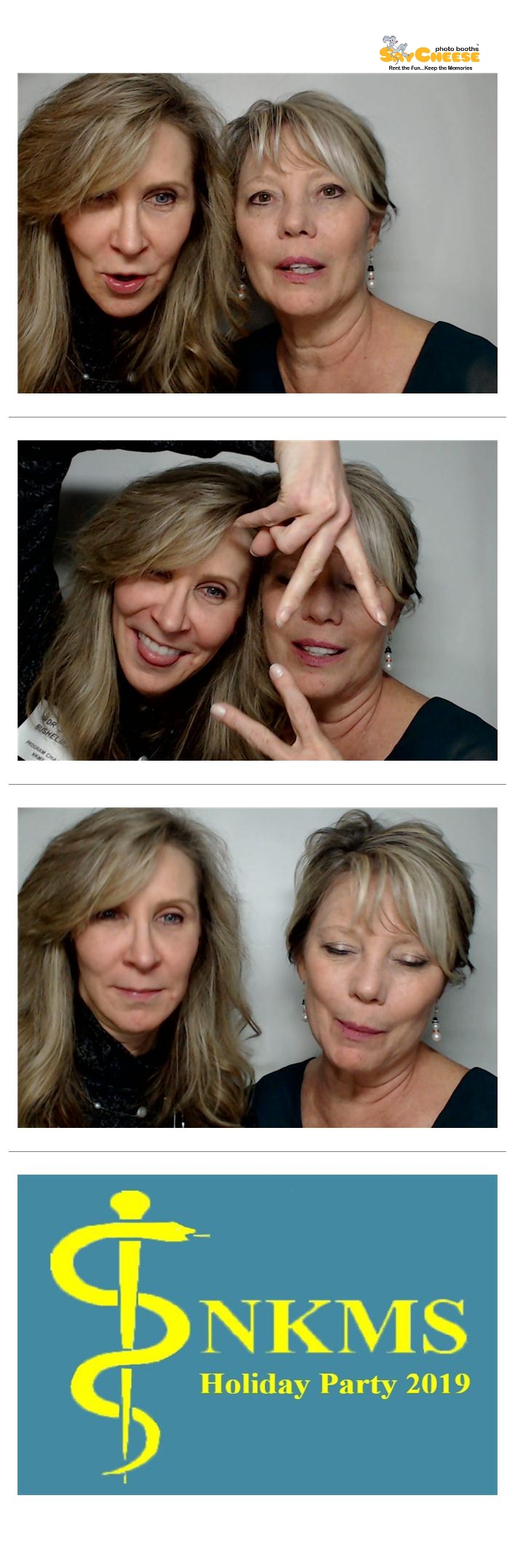 NKMS Holiday Party  | View more photos from the event at gallery.saycheesephotobooth.com/u/SayCheesePhotoBooth/NKMS-Holiday-Party