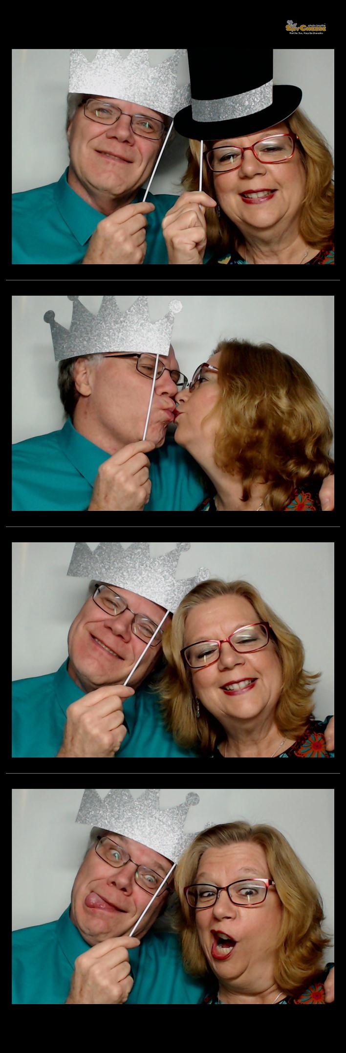 Newell Wedding  | View more photos from the event at gallery.saycheesephotobooth.com/u/SayCheesePhotoBooth/Newell-Wedding