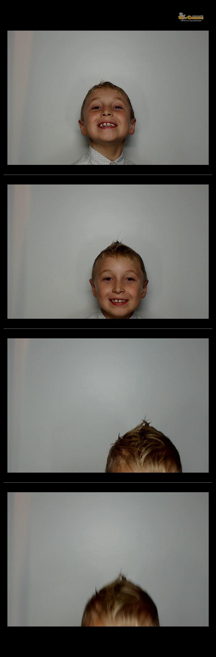 Newell Wedding  | View more photos from the event at gallery.saycheesephotobooth.com/u/SayCheesePhotoBooth/Newell-Wedding