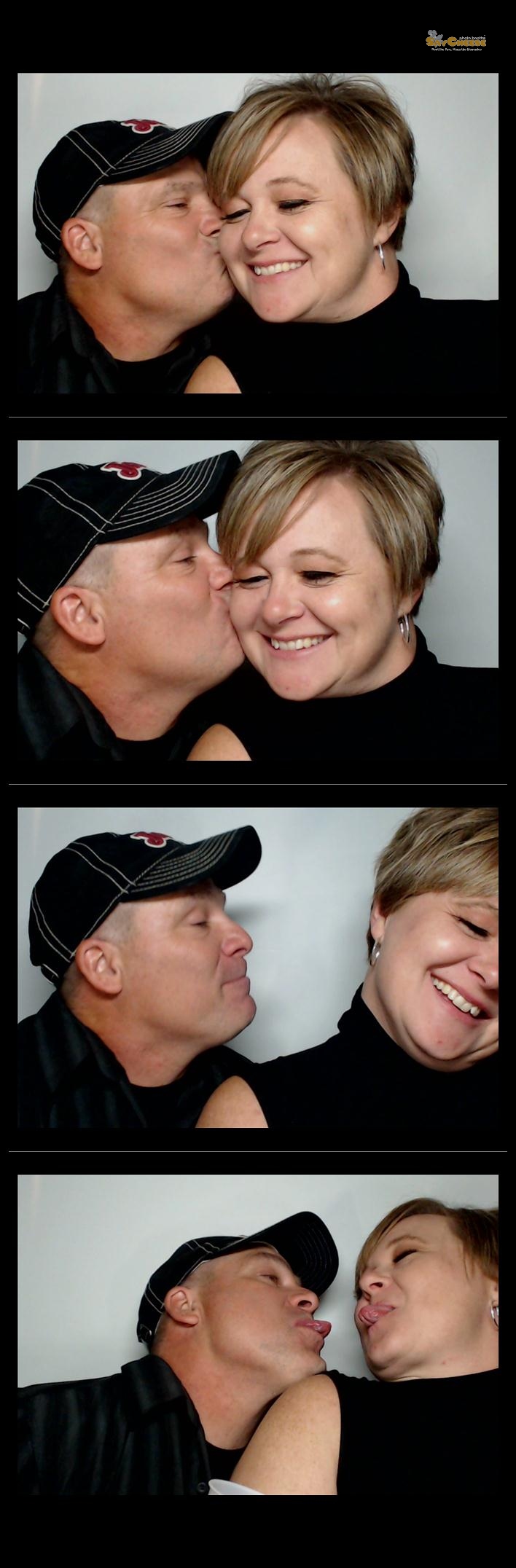 Newell Wedding  | View more photos from the event at gallery.saycheesephotobooth.com/u/SayCheesePhotoBooth/Newell-Wedding