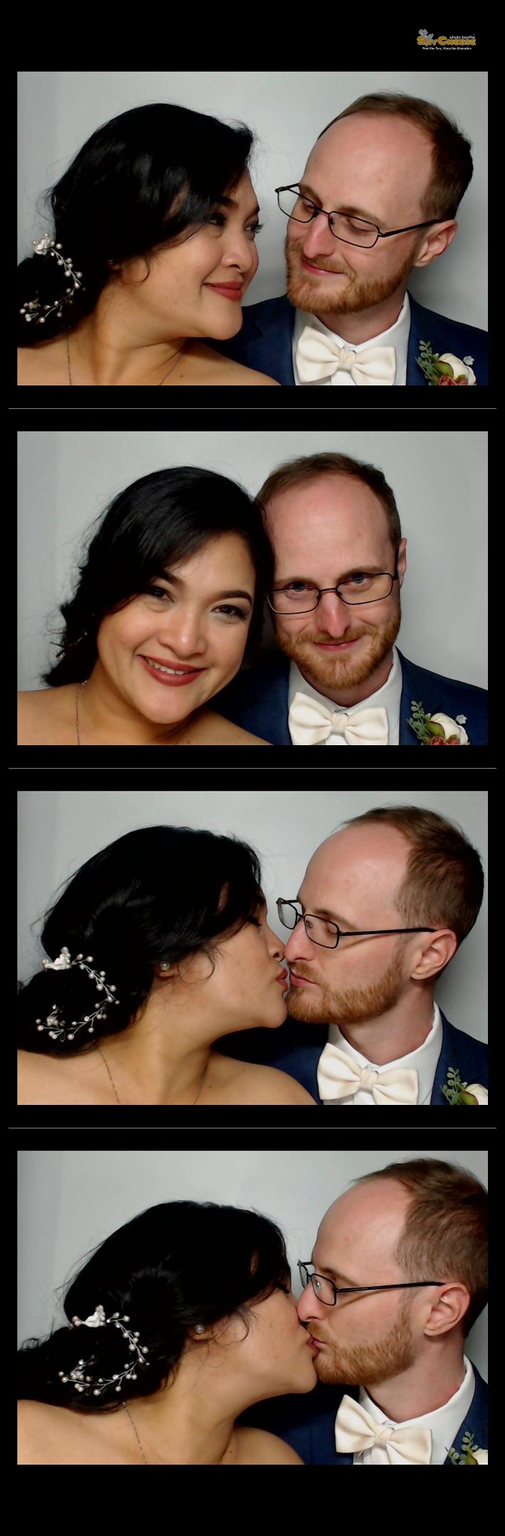 Newell Wedding  | View more photos from the event at gallery.saycheesephotobooth.com/u/SayCheesePhotoBooth/Newell-Wedding