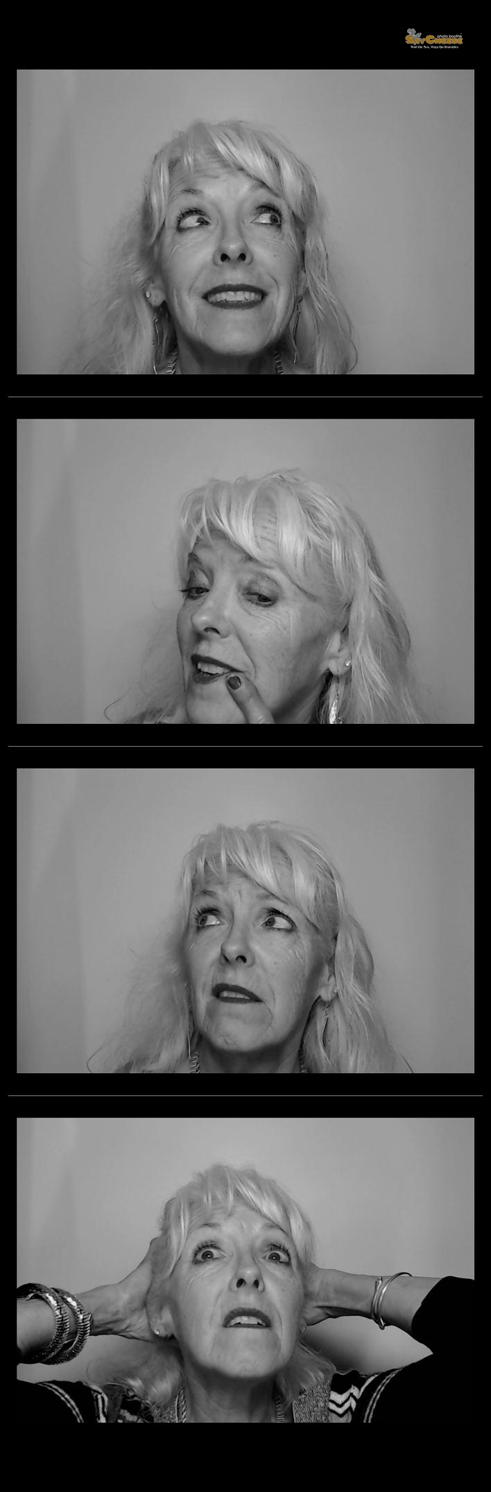 Newell Wedding  | View more photos from the event at gallery.saycheesephotobooth.com/u/SayCheesePhotoBooth/Newell-Wedding