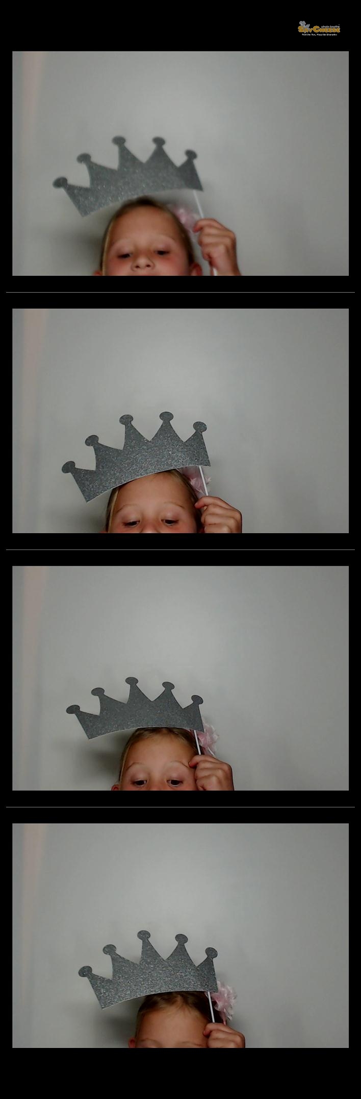 Newell Wedding  | View more photos from the event at gallery.saycheesephotobooth.com/u/SayCheesePhotoBooth/Newell-Wedding