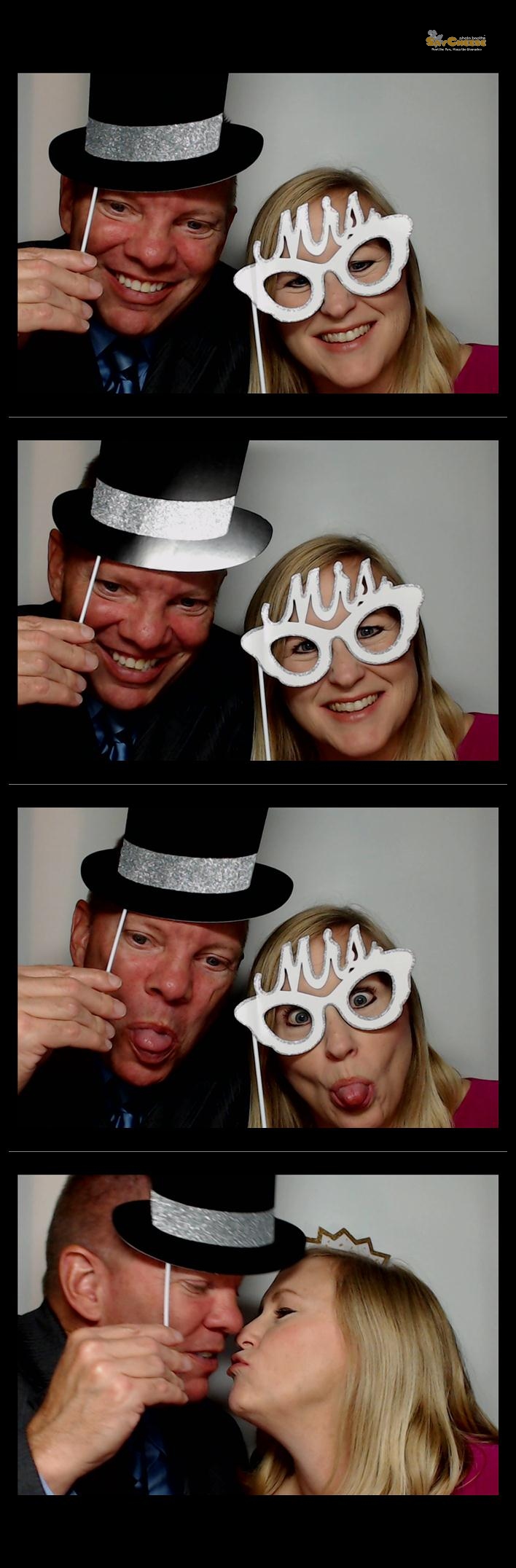 Newell Wedding  | View more photos from the event at gallery.saycheesephotobooth.com/u/SayCheesePhotoBooth/Newell-Wedding