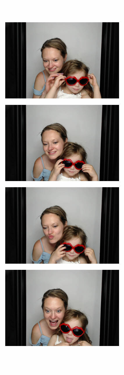 Nguyen wedding  | View more photos from the event at gallery.saycheesephotobooth.com/u/SayCheesePhotoBooth/Nguyen-wedding