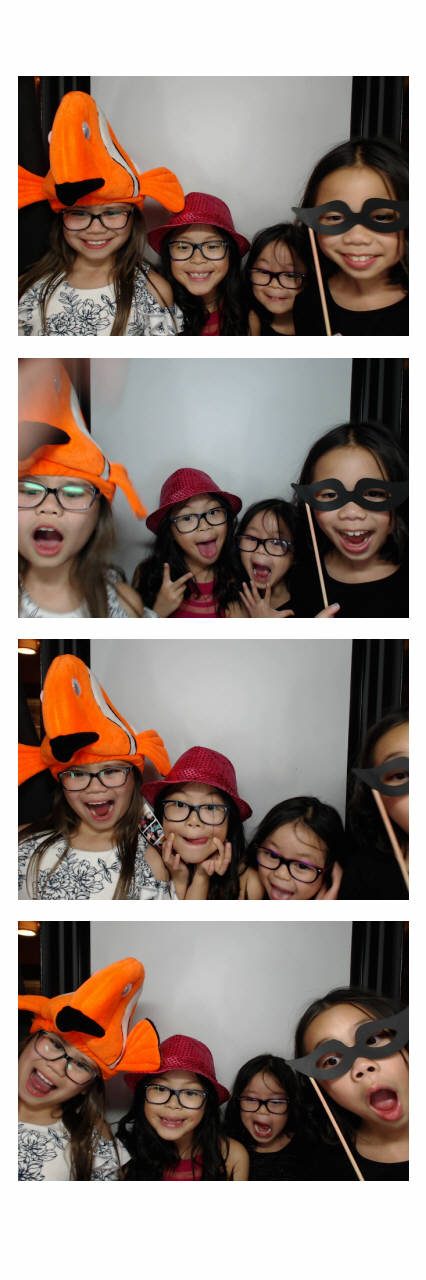 Nguyen wedding  | View more photos from the event at gallery.saycheesephotobooth.com/u/SayCheesePhotoBooth/Nguyen-wedding