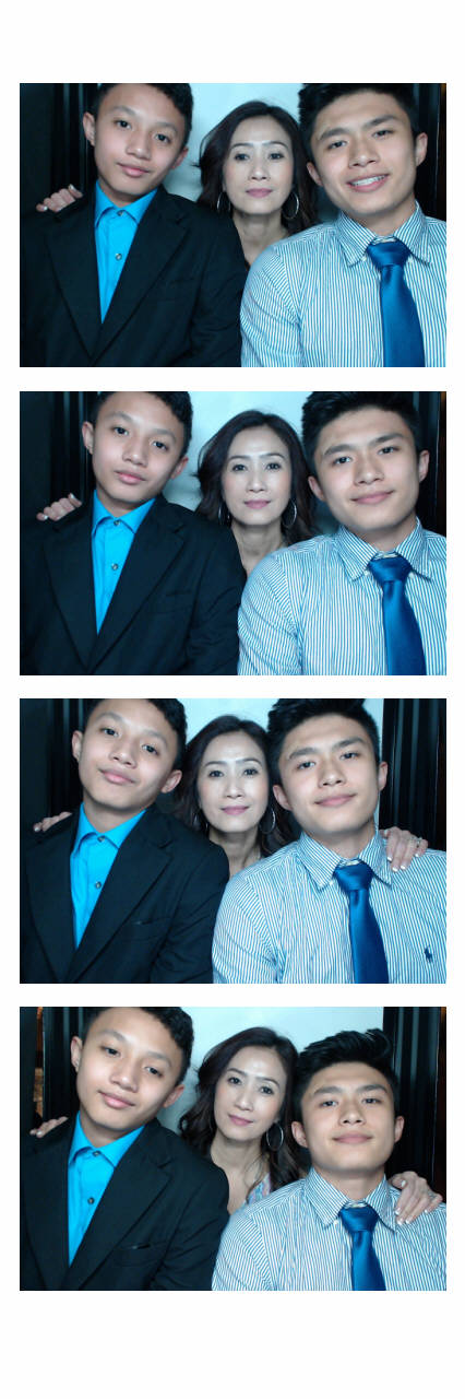 Nguyen wedding  | View more photos from the event at gallery.saycheesephotobooth.com/u/SayCheesePhotoBooth/Nguyen-wedding