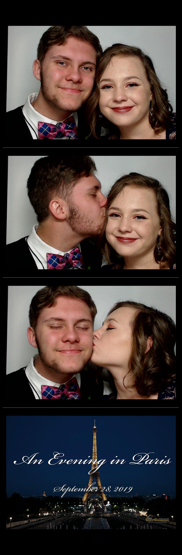 Pendleton County HS Homecoming  | View more photos from the event at gallery.saycheesephotobooth.com/u/SayCheesePhotoBooth/Pendleton-County-HS-Homecoming