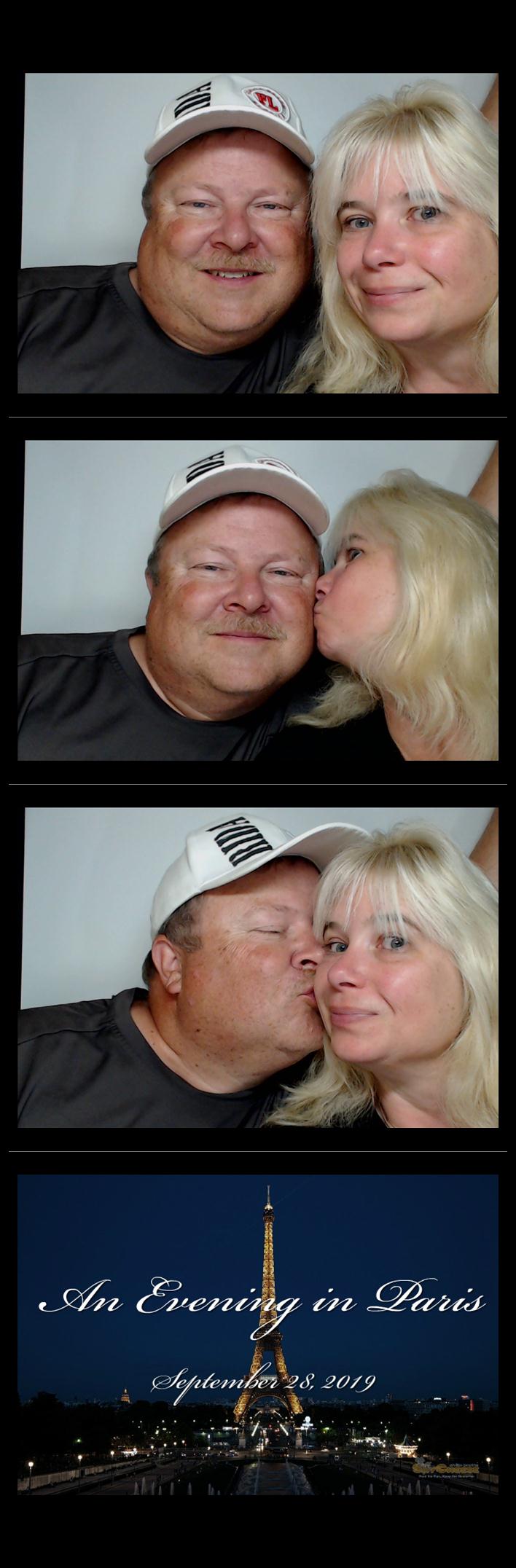 Pendleton County HS Homecoming  | View more photos from the event at gallery.saycheesephotobooth.com/u/SayCheesePhotoBooth/Pendleton-County-HS-Homecoming