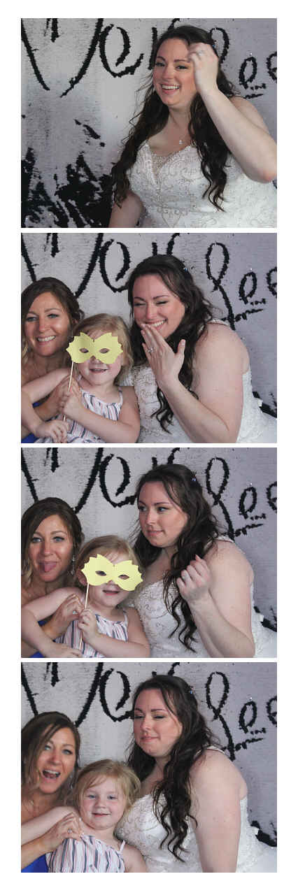 Rafferty Wedding  | View more photos from the event at gallery.saycheesephotobooth.com/u/SayCheesePhotoBooth/Rafferty-Wedding