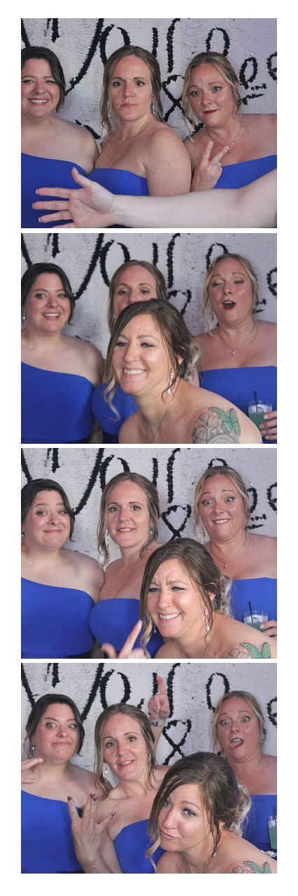 Rafferty Wedding  | View more photos from the event at gallery.saycheesephotobooth.com/u/SayCheesePhotoBooth/Rafferty-Wedding