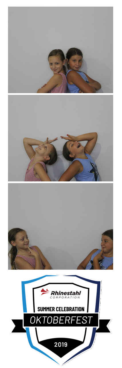 Rhinestahl Oktoberfest  | View more photos from the event at gallery.saycheesephotobooth.com/u/SayCheesePhotoBooth/Rhinestahl-Oktoberfest
