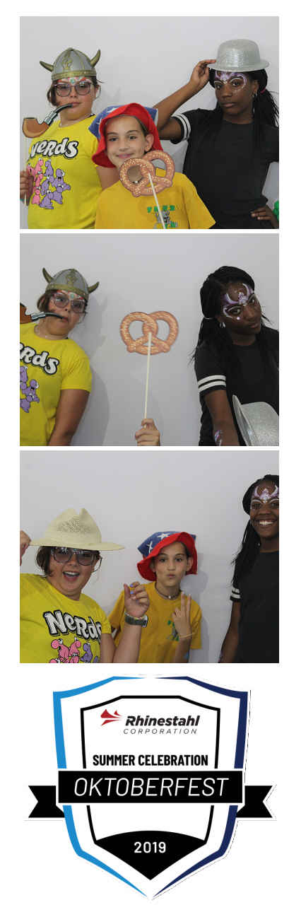 Rhinestahl Oktoberfest  | View more photos from the event at gallery.saycheesephotobooth.com/u/SayCheesePhotoBooth/Rhinestahl-Oktoberfest