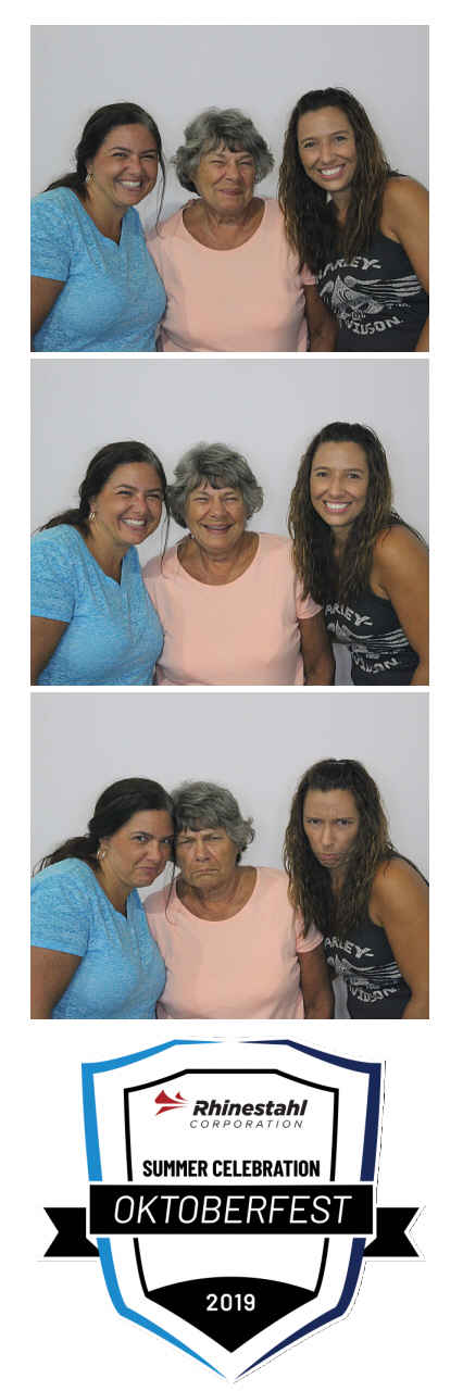 Rhinestahl Oktoberfest  | View more photos from the event at gallery.saycheesephotobooth.com/u/SayCheesePhotoBooth/Rhinestahl-Oktoberfest