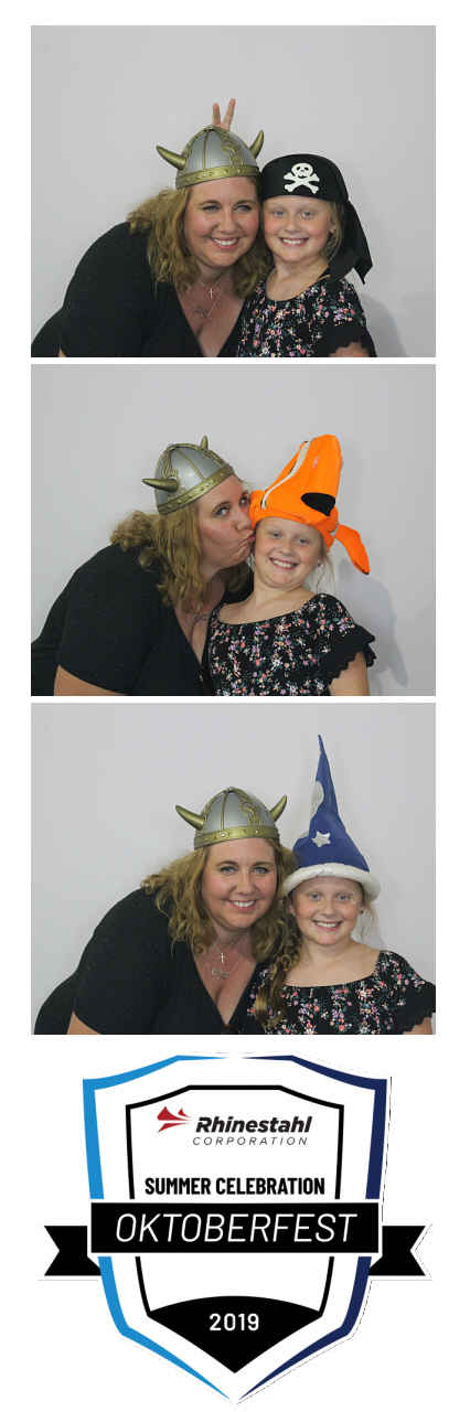 Rhinestahl Oktoberfest  | View more photos from the event at gallery.saycheesephotobooth.com/u/SayCheesePhotoBooth/Rhinestahl-Oktoberfest
