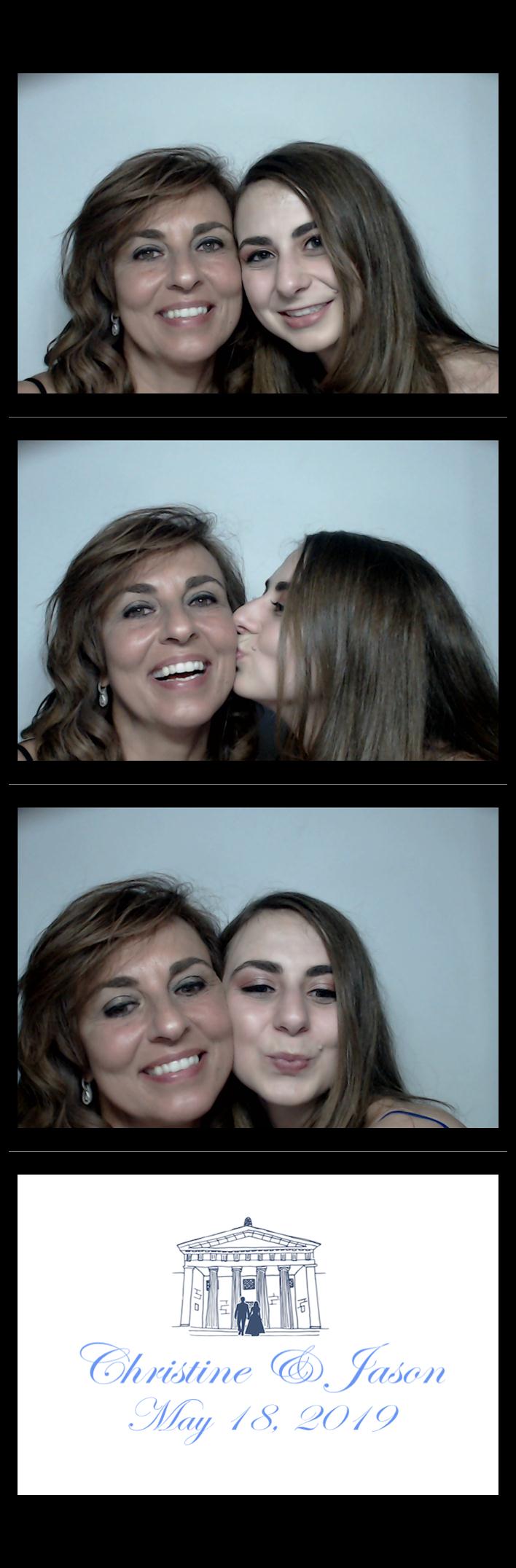 Rubeiz wedding  | View more photos from the event at gallery.saycheesephotobooth.com/u/SayCheesePhotoBooth/Rubeiz-wedding