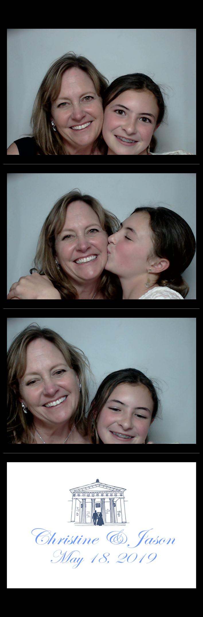 Rubeiz wedding  | View more photos from the event at gallery.saycheesephotobooth.com/u/SayCheesePhotoBooth/Rubeiz-wedding