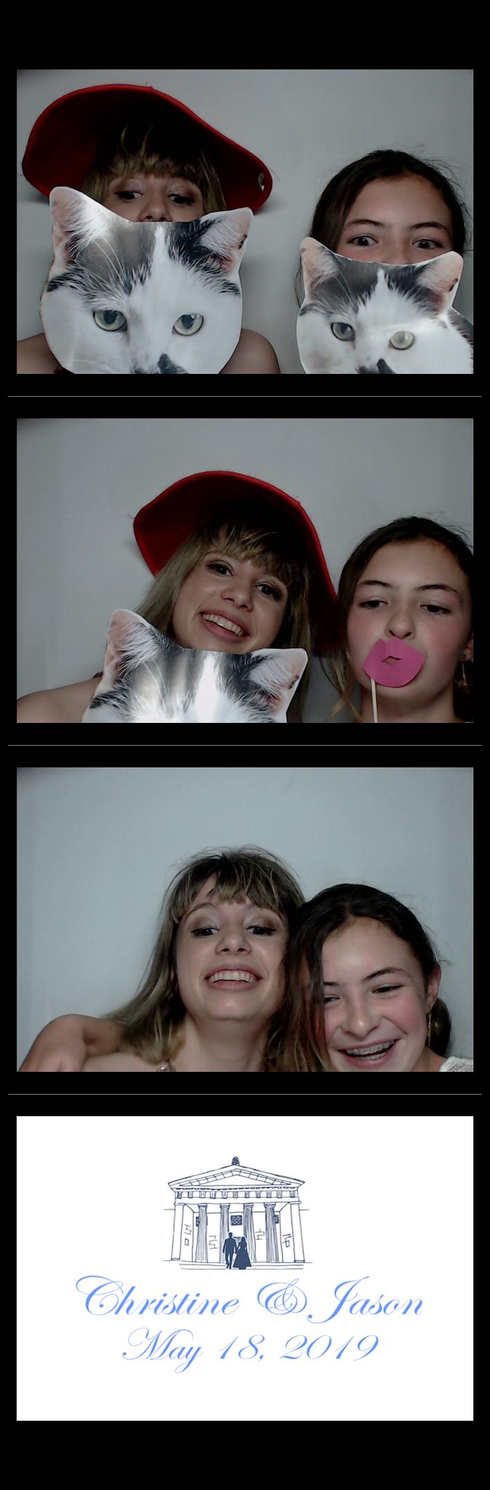Rubeiz wedding  | View more photos from the event at gallery.saycheesephotobooth.com/u/SayCheesePhotoBooth/Rubeiz-wedding