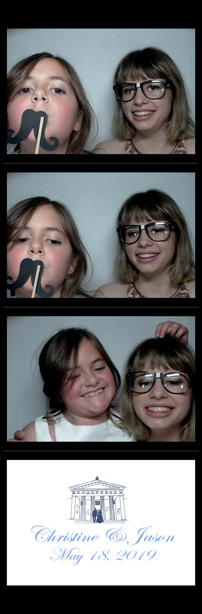 Rubeiz wedding  | View more photos from the event at gallery.saycheesephotobooth.com/u/SayCheesePhotoBooth/Rubeiz-wedding