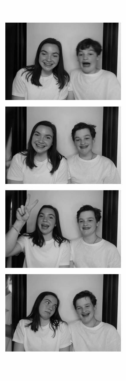 Sacred Heart 8th Grade Graduation | View more photos from the event at gallery.saycheesephotobooth.com/u/SayCheesePhotoBooth/Sacred-Heart-8th-Grade-Graduation