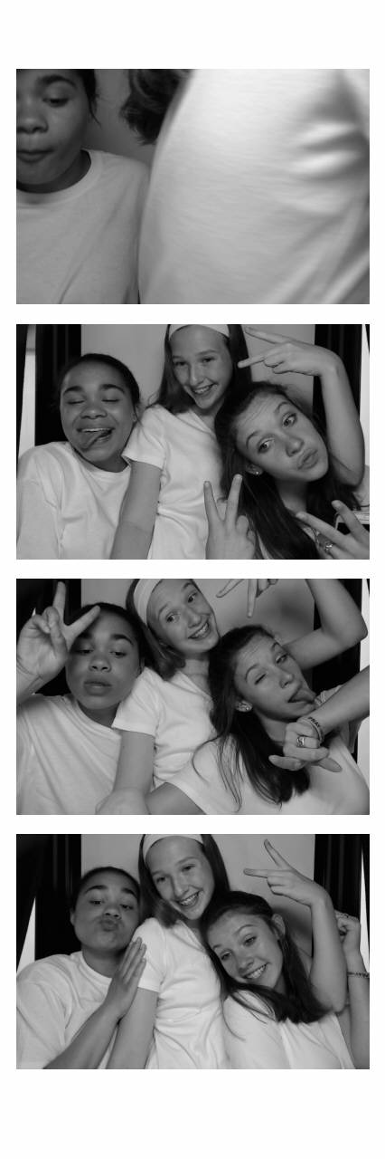 Sacred Heart 8th Grade Graduation | View more photos from the event at gallery.saycheesephotobooth.com/u/SayCheesePhotoBooth/Sacred-Heart-8th-Grade-Graduation