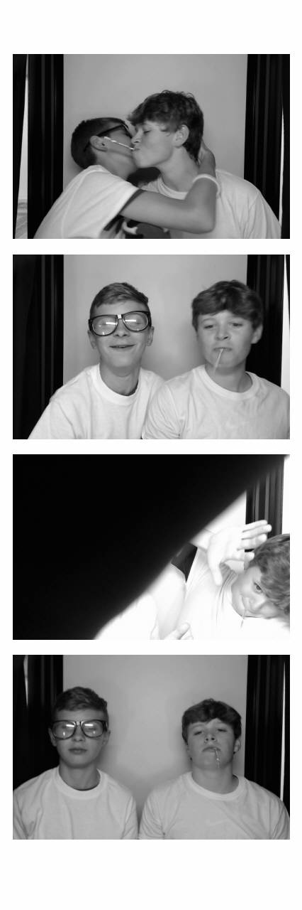 Sacred Heart 8th Grade Graduation | View more photos from the event at gallery.saycheesephotobooth.com/u/SayCheesePhotoBooth/Sacred-Heart-8th-Grade-Graduation