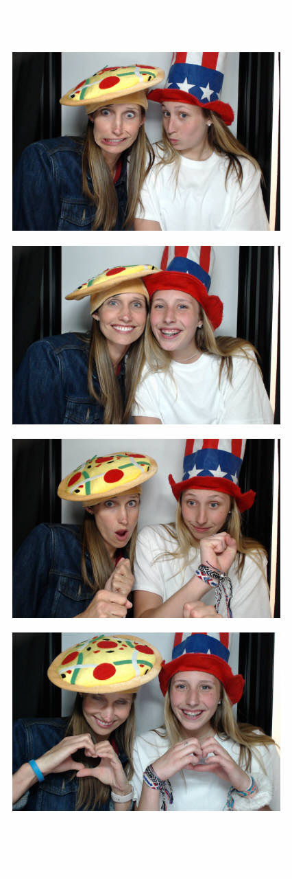 Sacred Heart 8th Grade Graduation | View more photos from the event at gallery.saycheesephotobooth.com/u/SayCheesePhotoBooth/Sacred-Heart-8th-Grade-Graduation