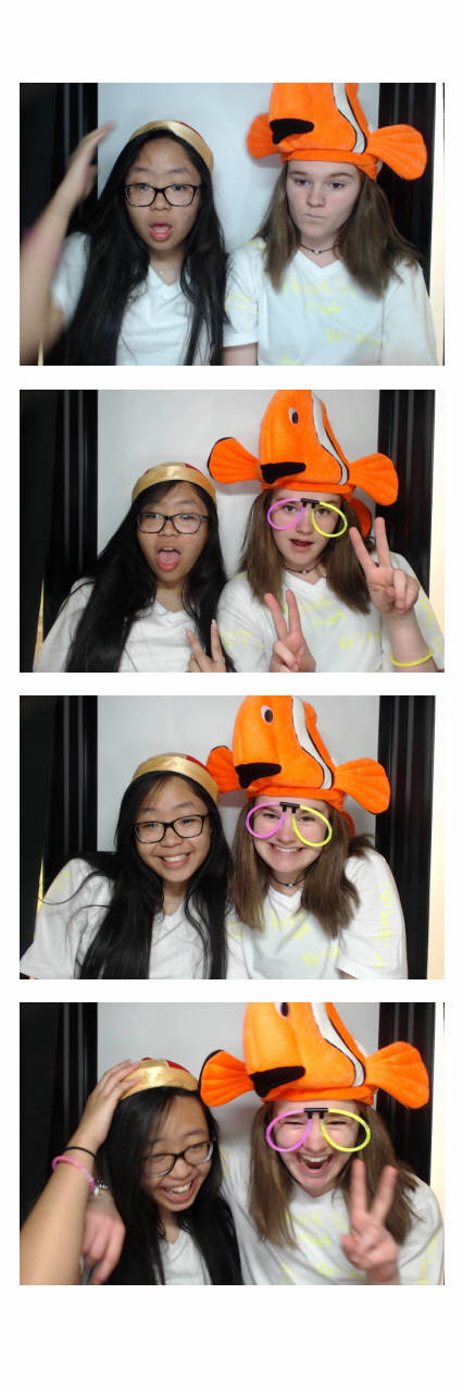 Sacred Heart 8th Grade Graduation | View more photos from the event at gallery.saycheesephotobooth.com/u/SayCheesePhotoBooth/Sacred-Heart-8th-Grade-Graduation