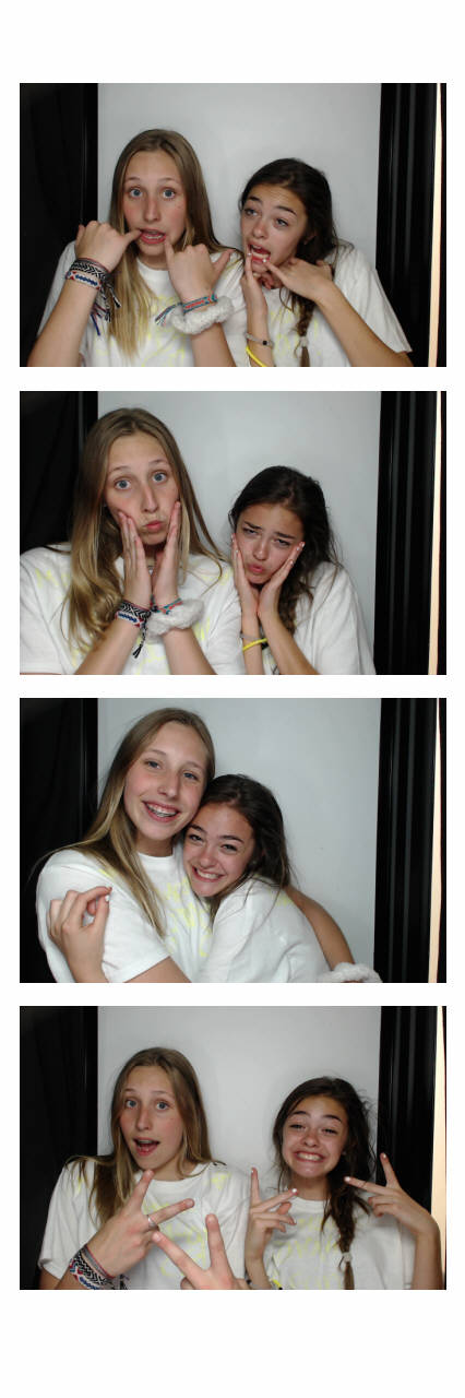 Sacred Heart 8th Grade Graduation | View more photos from the event at gallery.saycheesephotobooth.com/u/SayCheesePhotoBooth/Sacred-Heart-8th-Grade-Graduation