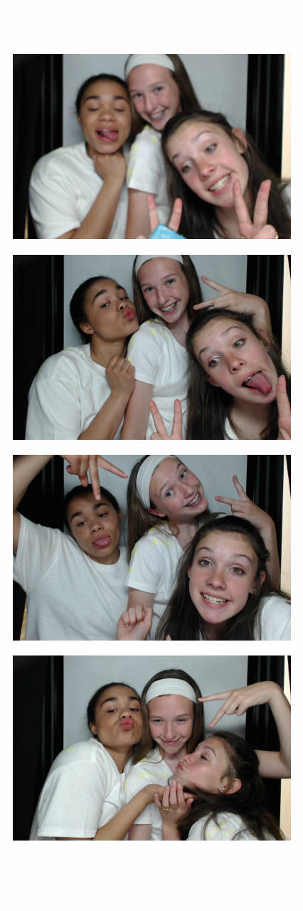 Sacred Heart 8th Grade Graduation | View more photos from the event at gallery.saycheesephotobooth.com/u/SayCheesePhotoBooth/Sacred-Heart-8th-Grade-Graduation