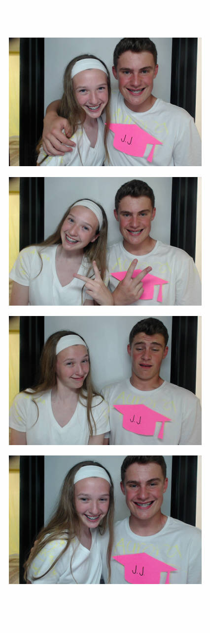 Sacred Heart 8th Grade Graduation | View more photos from the event at gallery.saycheesephotobooth.com/u/SayCheesePhotoBooth/Sacred-Heart-8th-Grade-Graduation