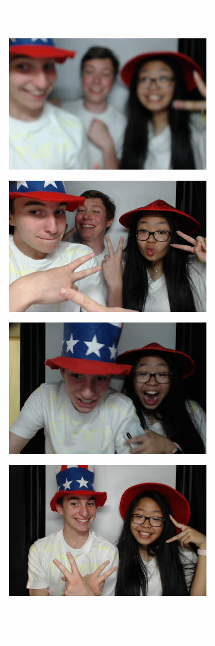 Sacred Heart 8th Grade Graduation | View more photos from the event at gallery.saycheesephotobooth.com/u/SayCheesePhotoBooth/Sacred-Heart-8th-Grade-Graduation