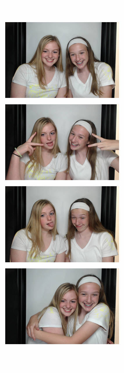 Sacred Heart 8th Grade Graduation | View more photos from the event at gallery.saycheesephotobooth.com/u/SayCheesePhotoBooth/Sacred-Heart-8th-Grade-Graduation