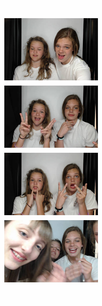 Sacred Heart 8th Grade Graduation | View more photos from the event at gallery.saycheesephotobooth.com/u/SayCheesePhotoBooth/Sacred-Heart-8th-Grade-Graduation