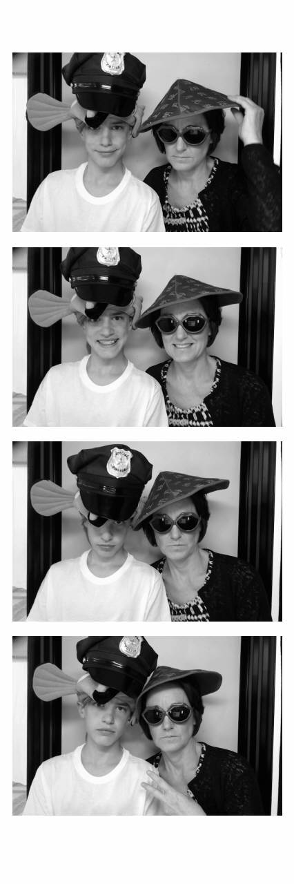 Sacred Heart 8th Grade Graduation | View more photos from the event at gallery.saycheesephotobooth.com/u/SayCheesePhotoBooth/Sacred-Heart-8th-Grade-Graduation