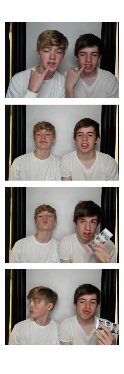 Sacred Heart 8th Grade Graduation | View more photos from the event at gallery.saycheesephotobooth.com/u/SayCheesePhotoBooth/Sacred-Heart-8th-Grade-Graduation