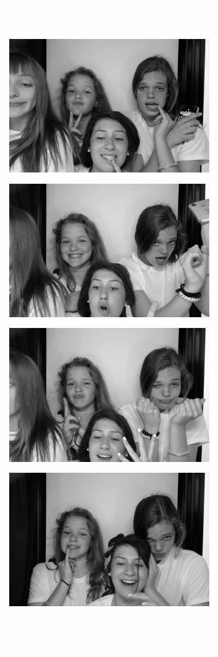 Sacred Heart 8th Grade Graduation | View more photos from the event at gallery.saycheesephotobooth.com/u/SayCheesePhotoBooth/Sacred-Heart-8th-Grade-Graduation