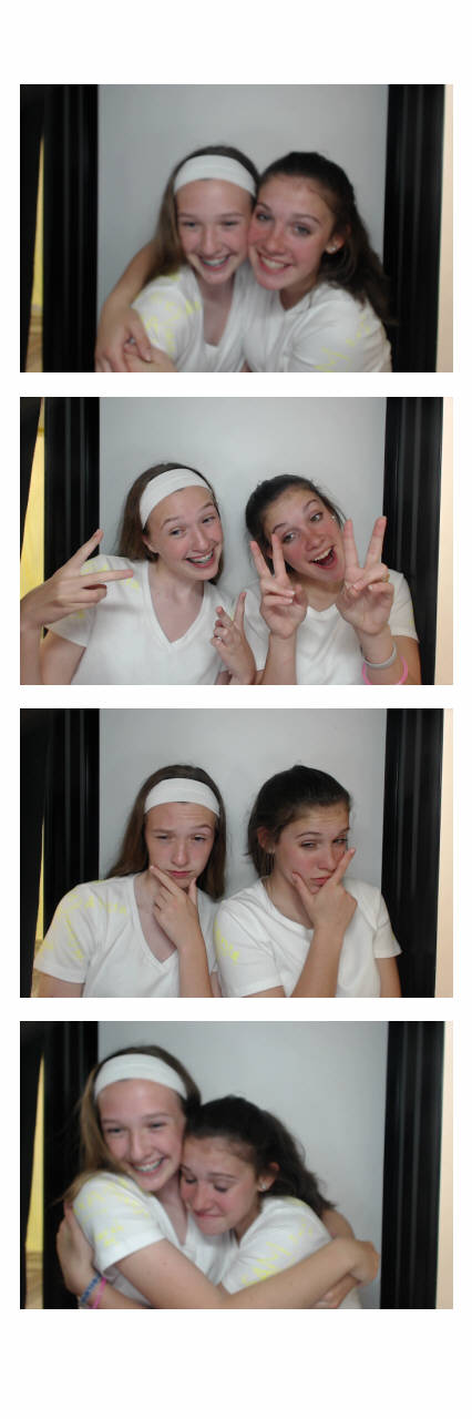 Sacred Heart 8th Grade Graduation | View more photos from the event at gallery.saycheesephotobooth.com/u/SayCheesePhotoBooth/Sacred-Heart-8th-Grade-Graduation